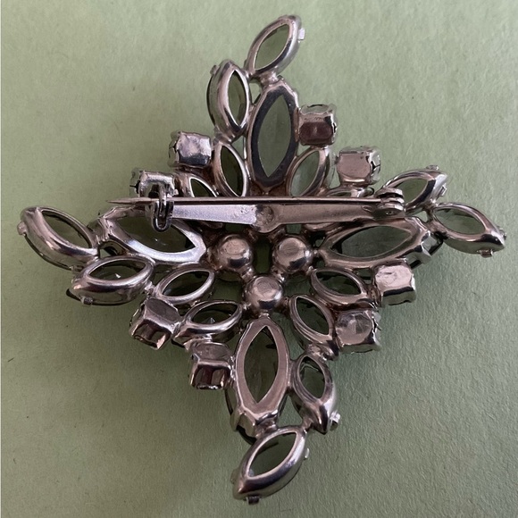 Vintage Juliana Brooch - Picture 2 of 2